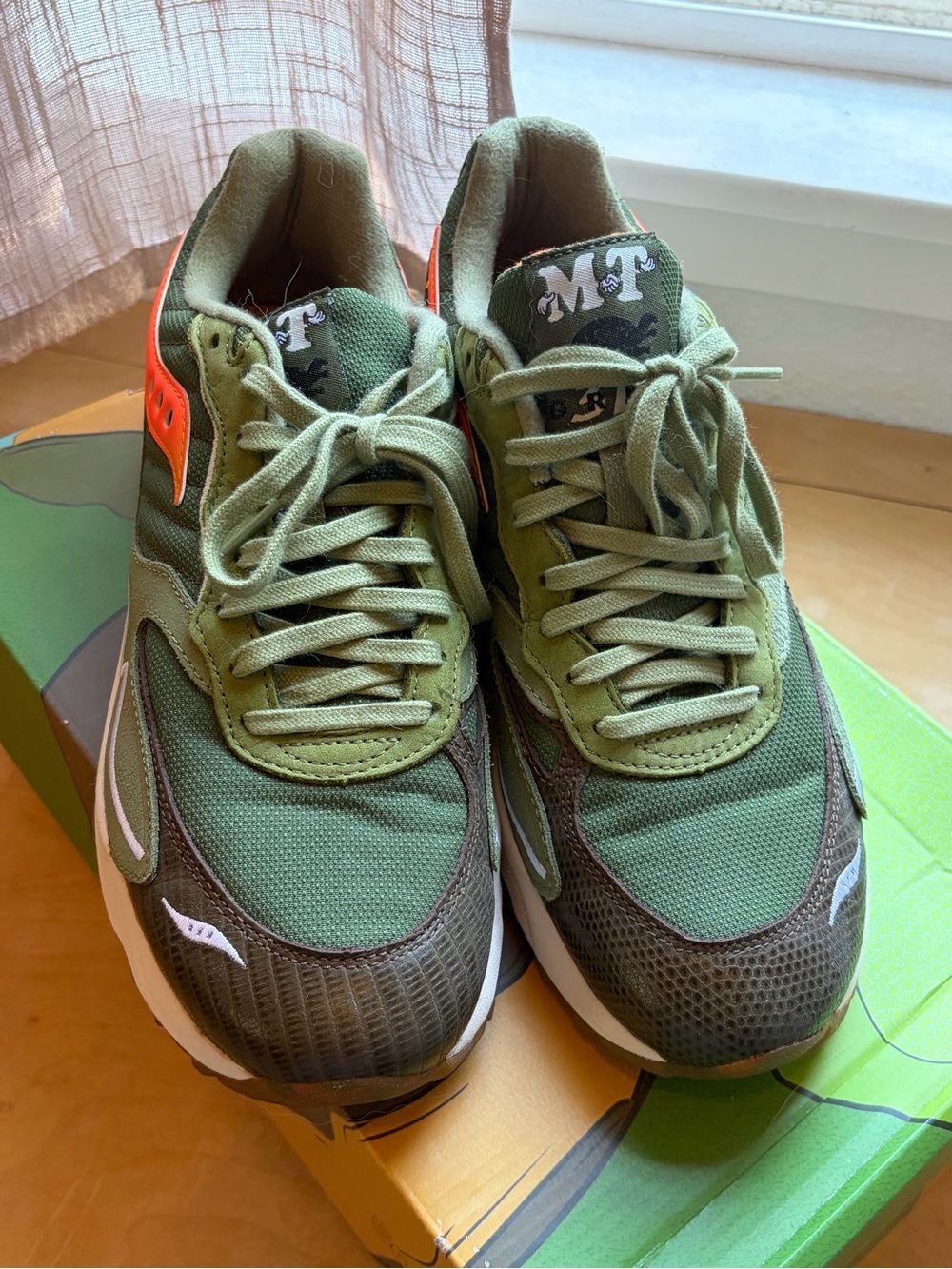 Saucony x Maybe Tomorrow Hurrican Tortoise